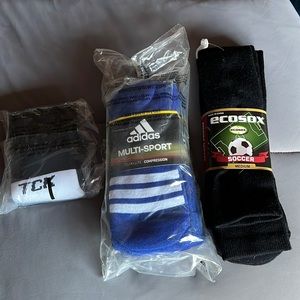 New with tags soccer/sport socks bundle